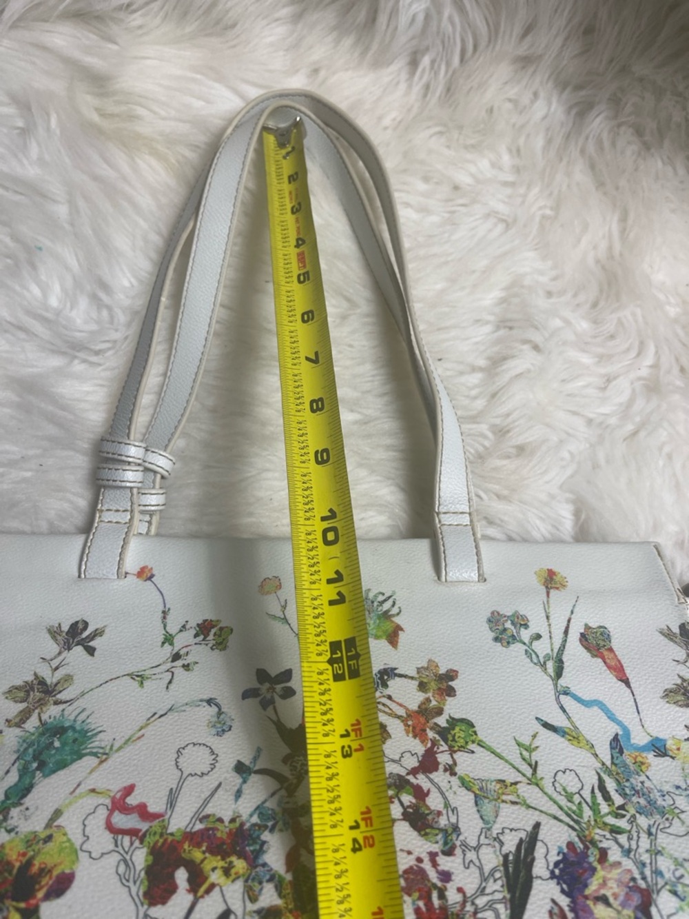 The SAK synthetic White Floral Print Tote Bag - Elegant Everyday Carry - Picture 7 of 10